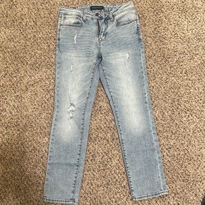 I am selling it because it no longer works for me